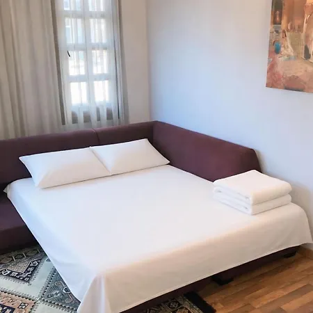 Sultan - Entrance Floor
