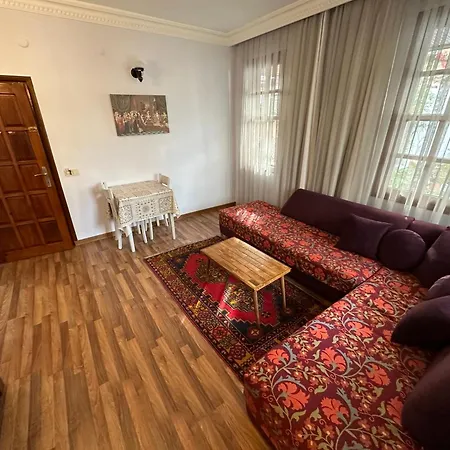 Sultan - Entrance Floor Apartmán