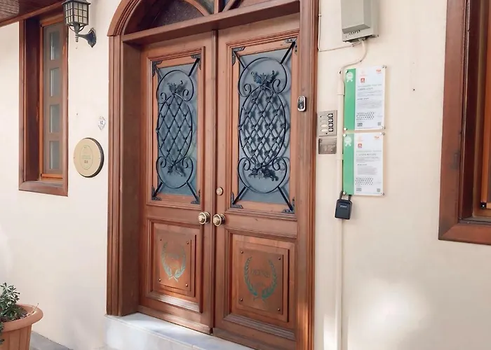 Sultan - Entrance Floor