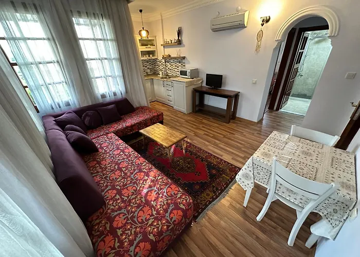 Sultan - Entrance Floor